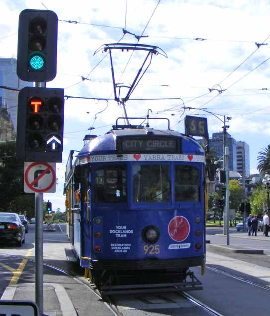 Yarra Trams W class Melbourne City Circle 925